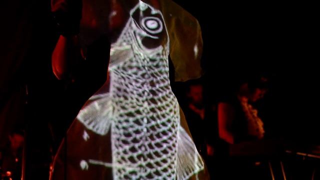 Серебряная свадьба - 03 - Жареный карась -  Live@Sullivan Room