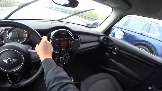 Тест драйв MINI One с точки зрения | Test Drive MINI One Point Of View
