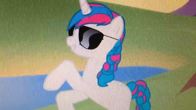 Пони 23 для канала Дафна Лебедева смотреть онлайн