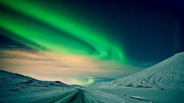 Variations for Winds, Strings and Keyboards - Steve Reich (GarageBand Cover) смотреть онлайн