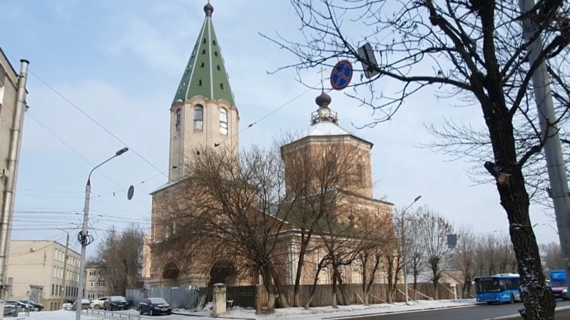 Церковь Троицы Живоначальной, что за Волгой. Храмы Твери. Построен в первой половине XVIII века. смотреть онлайн