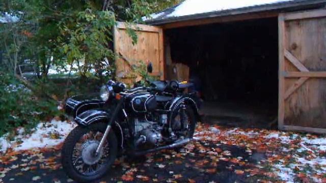 Kickstart BMW R60/5 смотреть онлайн