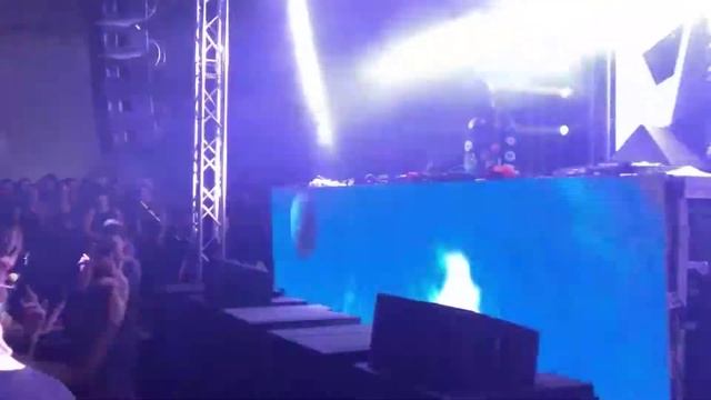 Black Coffee LIVE drops ID track + XOA - Diaspora (Laolu Remix) @Blender Belgrade смотреть онлайн