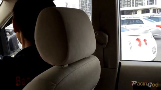 Thai GTR ! Porsche Cayenne and GTR Driving Through Toll Booth смотреть онлайн