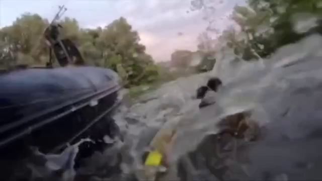 Спецназ ВСУ попал в засаду наших разведчиков - бой глазами врага. смотреть онлайн