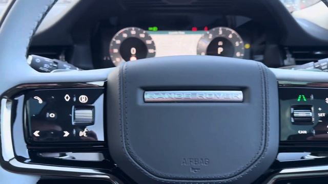 RANGE ROVER EVOQUE 1.5 P300e Dynamic HSE смотреть онлайн