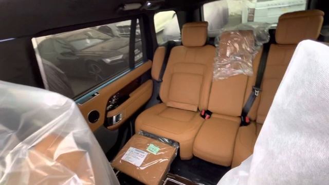 Range Rover P400 ATB LWB 2021 смотреть онлайн