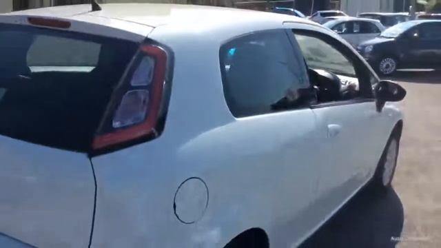 2014 FIAT PUNTO EASY смотреть онлайн