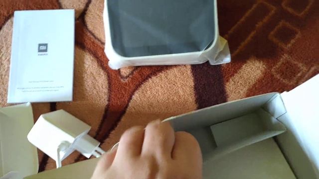 Xiaomi Mi Smart Clock Kicsomagolása