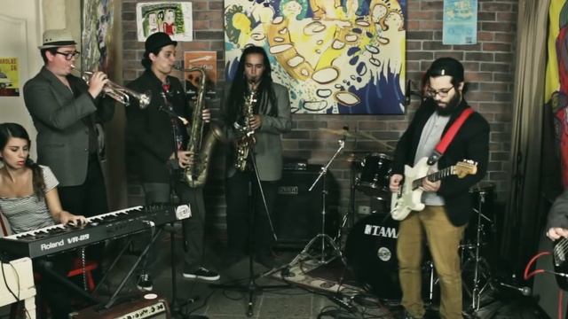 Mr. Scratch - Social Club CR смотреть онлайн