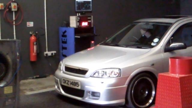 Astra owners network "NI" Rolling road day 27.2.10 смотреть онлайн