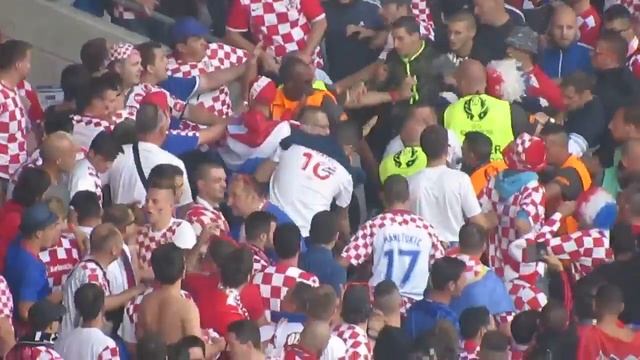 Croatia Fans Fight during match Croatia vs Czech | Euro 2016