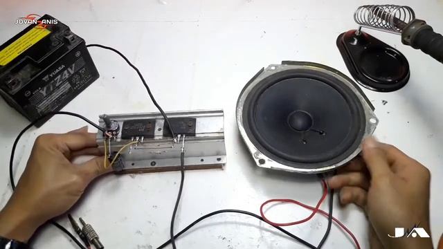 WAJIB DICOBA !!! RAKIT POWER AMPLI MINI 12V DC TRANSISTOR 2SC2922 DAN 2SA1216 смотреть онлайн