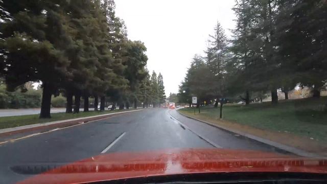Central Express Way - дорога такая в Кремниевой Долине смотреть онлайн