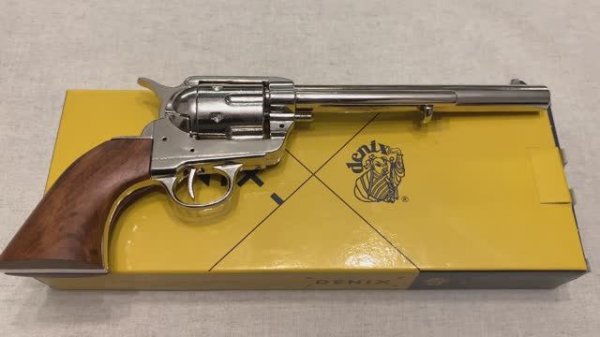Револьвер Кольт Миротворец 7½" блестящий, Colt Peacemaker revolver 7½", USA 1873, Denix 1107/NQ