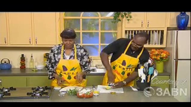 3ABN: How To Prepare Tomato Salsa Recipe (Video) смотреть онлайн