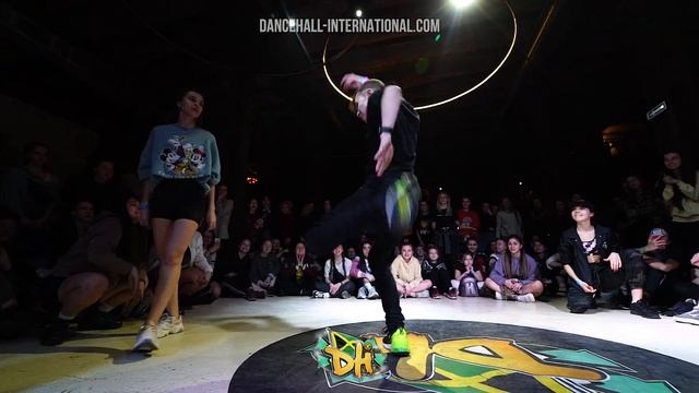 DANCEHALL INTERNATIONAL RUSSIA 2020| BEGINNERS BATTLE | GOOSE [WIN] VS EVA смотреть онлайн