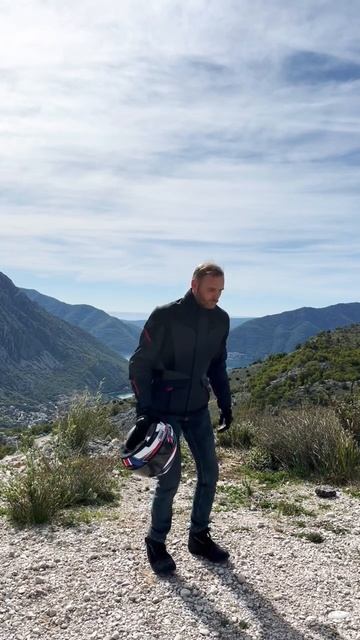 Getting ready to ride BMW R1250GS смотреть онлайн