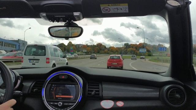 Mini Cooper Cabrio carsharing Vilnius 2019 смотреть онлайн