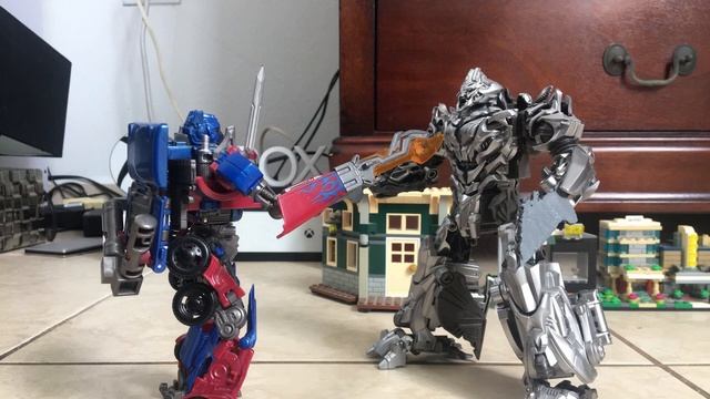 Transformers stop motion: Optimus prime vs Megatron смотреть онлайн