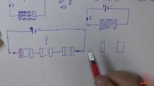 Как протекает ток через несколько конденсаторов последовательно соединенных