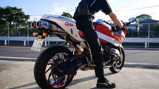 BMW R1200S tailor made muffler. Produced by the "R-style". смотреть онлайн