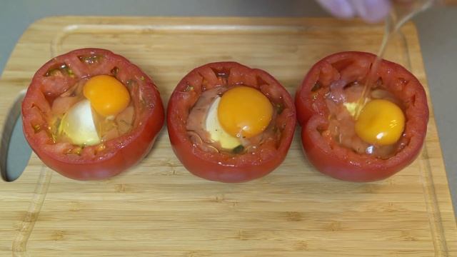 Just Put an Egg in a Tomato! Simple Recipe & Easy Food Idea смотреть онлайн