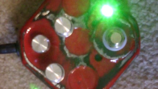 EA Tremolo with LED mod смотреть онлайн