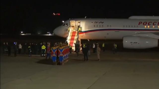 Президентский самолет! Встреча! смотреть онлайн