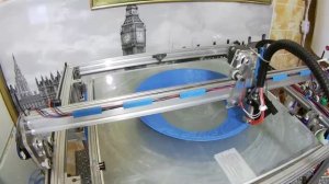 Большой 3D принтер.