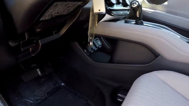 2017 Honda HR V  P18062