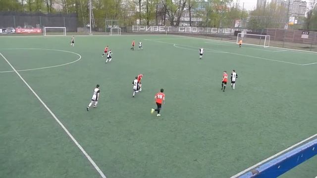 Кунцево 2003 - Торпедо-2. 2-й тайм. 07.05.17 (5-1) смотреть онлайн