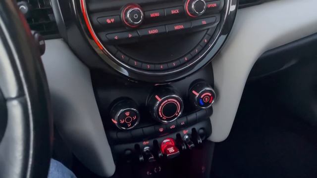 MINI one 2014 - Un coche que nunca pasara de moda... смотреть онлайн
