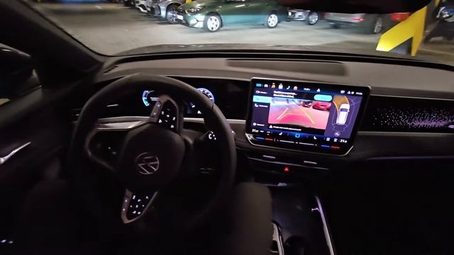 New 2024 Volkswagen Passat R-Line Park Assist Plus – parking no. 1 смотреть онлайн