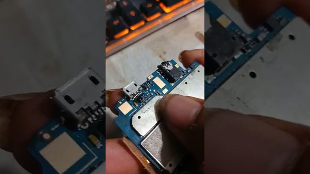 smart phone Lava iris 510 смотреть онлайн