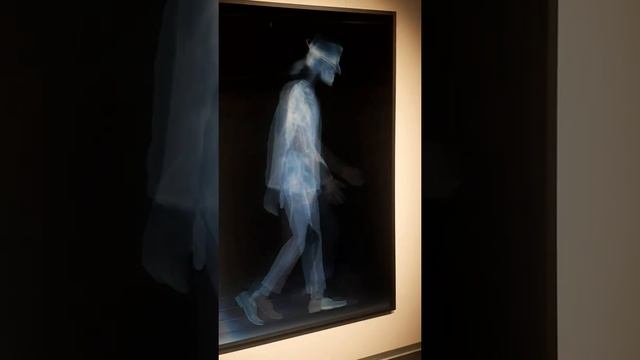 "X - RAY MEN" - работы Ника Визи в Эрарте. Санкт-Петербург, декабрь - 2021 г. смотреть онлайн