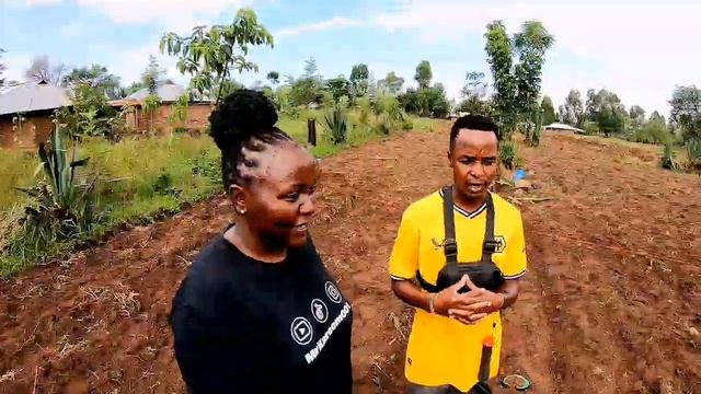 UNITY IS STRENGTH!!!...@ItsNasto PLANTING MAIZE FOR AN ORPHANAGE. смотреть онлайн