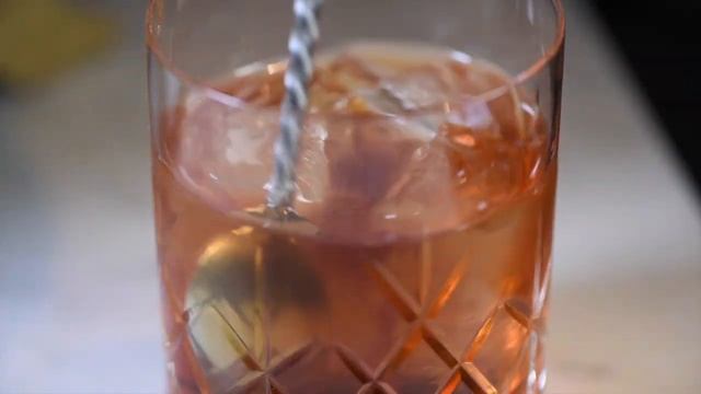 Barrel Aged Negroni | Tozi Restaurant & Bar смотреть онлайн