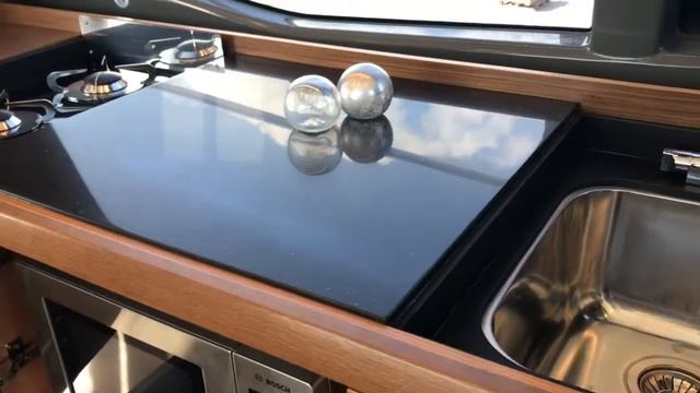 Bavaria R40 Fly