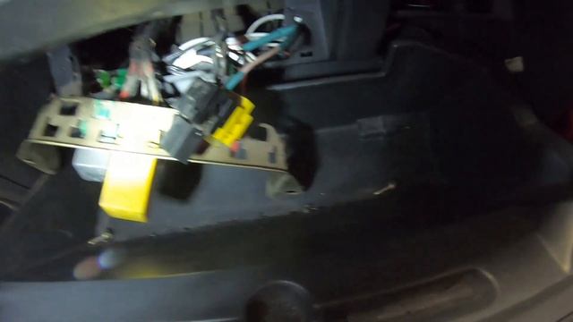 Противотуманки Лянча Y, ремонт. смотреть онлайн