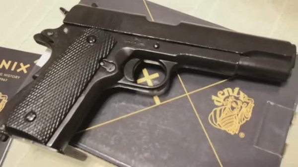 Пистолет Кольт 1911 45 калибра, Colt M1911 pistol, USA 1911, Denix 1227