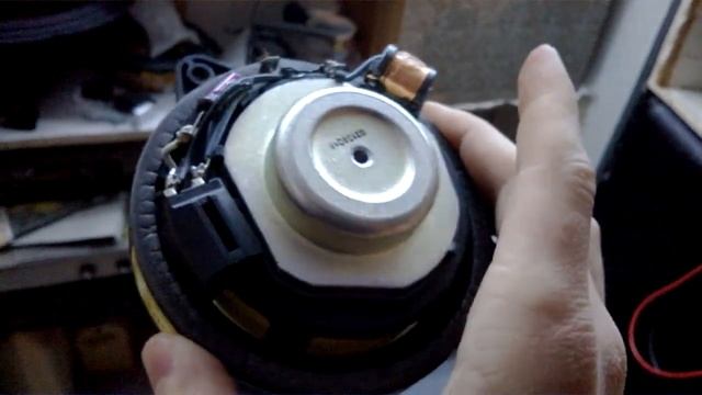 10cm B&W coaxial speaker from Jaguar XF in bassreflex enclosure смотреть онлайн