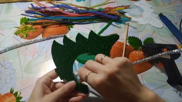 Елочка из фоамирана. Как сделать елочку своими руками МК.