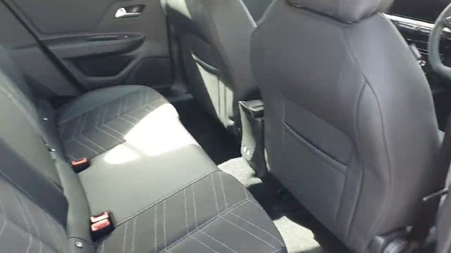 231C5865 - 2023 Opel Mokka ELITE 1.5D RefId: 363617 смотреть онлайн