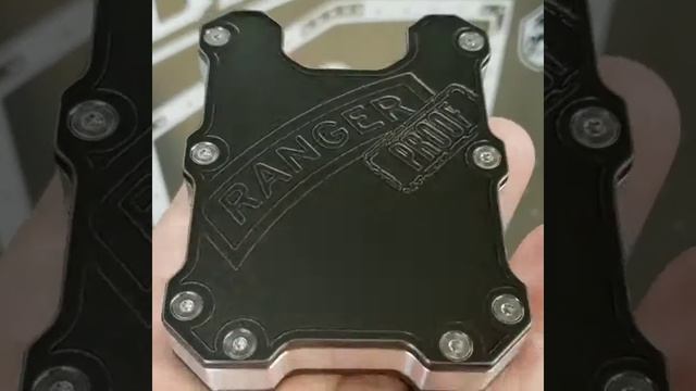 Deep Engraved Aluminum 30 watt Fiber Laser смотреть онлайн