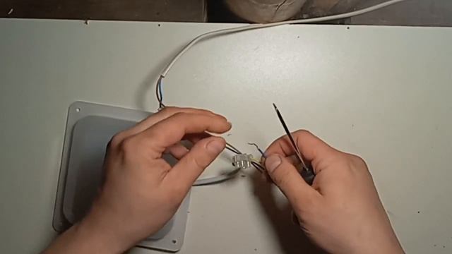 Рассказываю, как подключить датчик движения с Али экспресс смотреть онлайн