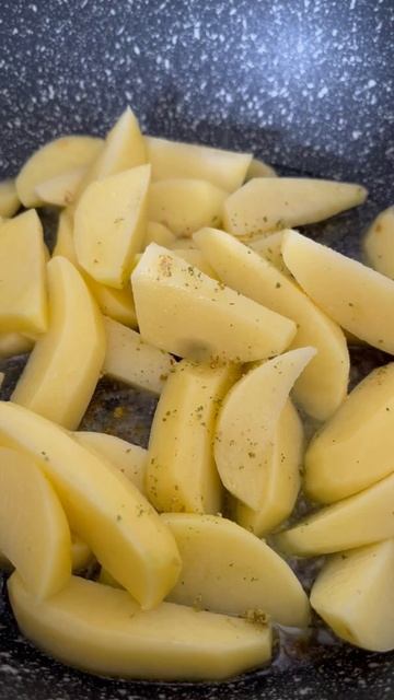 Жареная картошка 😋🔥