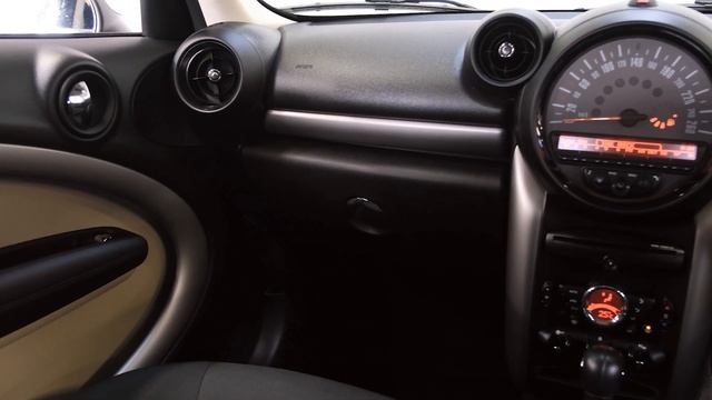 2014 Mini Countryman Crossover Cooper D смотреть онлайн