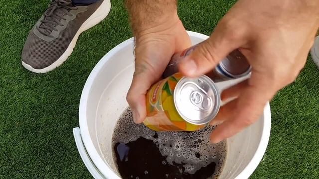 Coca Cola Energy, Pepsi, Sprite, Lipton, Fruko, Didi, Fanta, Yedigün, Red bull VS Mentos смотреть онлайн