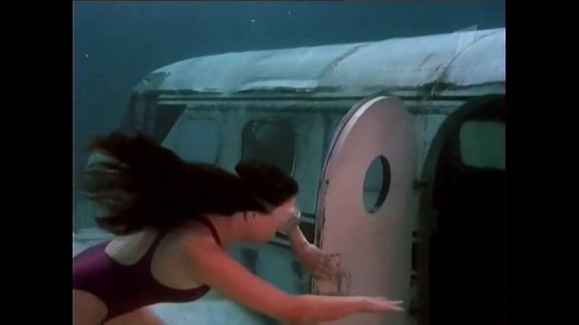 Bermuda Triangle Underwater Scene смотреть онлайн